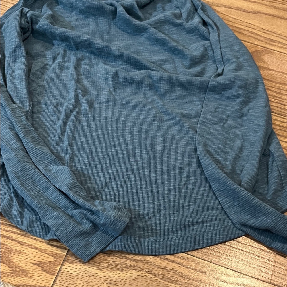 GAP Ribbed Blue Turtleneck - Picture 4 of 4